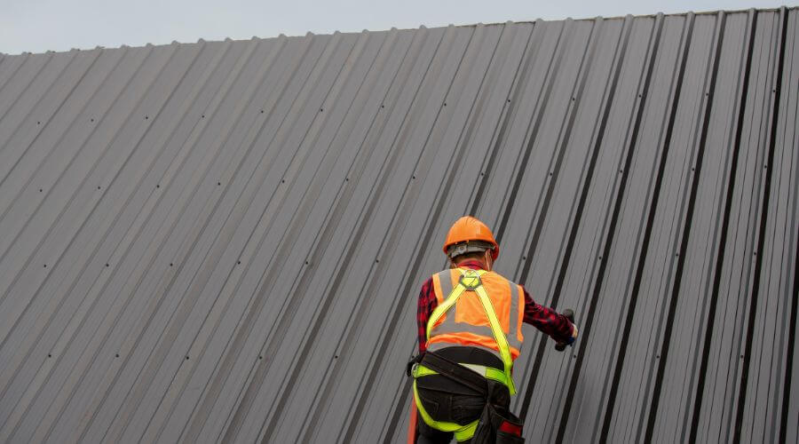 Professional New roof installation in Duncan Falls, OH